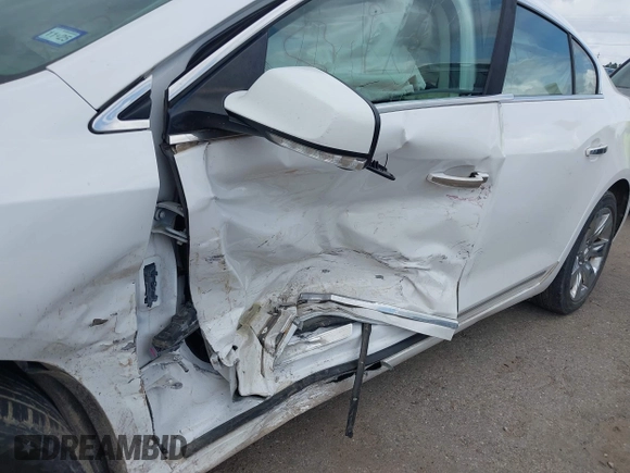 2013 Buick LaCrosse Leather с VIN 1G4GC5E3XDF123759, выставлен на аукционе IAAI как лот 42130959 с пробегом 194 185 миль миль и . История ставок и продаж доступна на DreamBid. Изображение 6.