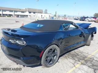2022 Chevrolet Camaro 2LT with VIN 1G1FD3DS6N0126942, listed as a IAAI auction lot 41830290 with 38,167 mi miles. Bid and sale history available at carsss.com. Image 4.