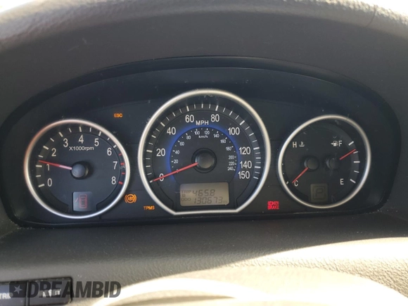 2010 Hyundai Veracruz Limited z VIN KM8NU4CC1AU121097, wystawiony jako Copart lot #55757695 z przebiegiem 130 673 mil mil oraz Szkoda całkowita • Salvage title. Historia ofert i sprzedaży dostępna na DreamBid. Obrazek 9.