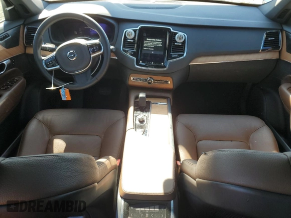 2023 Volvo XC90 Plus с VIN YV4062PN1P1972798, выставлен на аукционе Copart как лот 46154265 с пробегом 27 024 миль миль и Чистый • Clean title. История ставок и продаж доступна на DreamBid. Изображение 8.