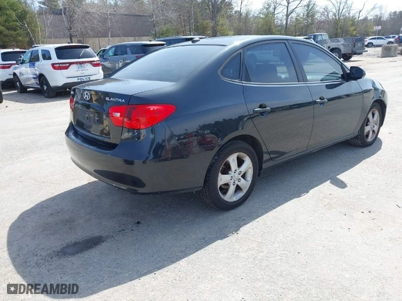 2008 Hyundai Elantra GLS with VIN KMHDU46D38U512696, listed as a IAAI auction lot 41951088 with 130,325 mi miles. Bid and sale history available at carsss.com. Image 4.