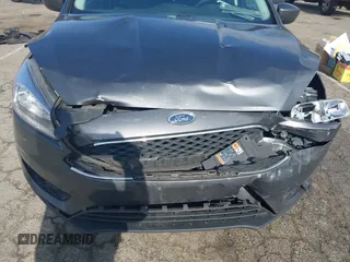 2018 Ford Focus SE with VIN 1FADP3F25JL306401, listed as a IAAI auction lot 41914390 with 84,106 mi miles. Bid and sale history available at carsss.com. Image 18.