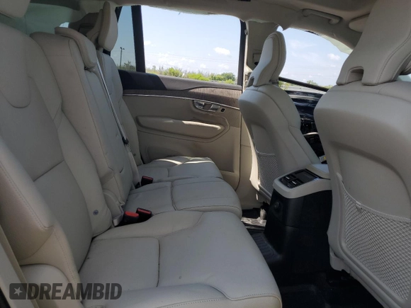 2023 Volvo XC90 Plus Bright Theme z VIN YV4H60CN5P1941258, wystawiony jako Copart lot #65315794 z przebiegiem Nie podano mil oraz Szkoda całkowita • Salvage title. Historia ofert i sprzedaży dostępna na DreamBid. Obrazek 11.