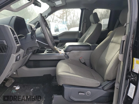 2019 Ford F-350 XL with VIN 1FT8X3BT0KEF99785, listed as a Copart auction lot 44384645 with 164,424 mi miles and Salvage title. Bid and sale history available at DreamBid. Image 7.