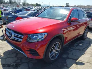 2016 Mercedes-Benz GLC with VIN WDC0G4JB1GF109698, listed as a IAAI auction lot 41934280 with 133,658 mi miles. Bid and sale history available at carsss.com. Image 2.