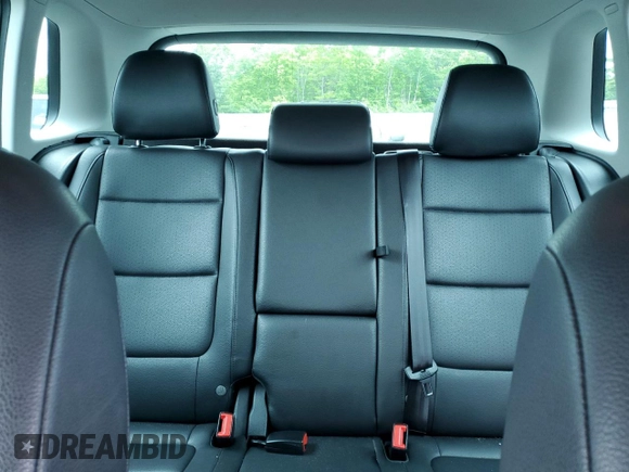 2012 Volkswagen Tiguan LE with VIN WVGAV7AXXCW005049, listed as a Copart auction lot 57818925 with 137,850 mi miles and Salvage title. Bid and sale history available at DreamBid. Image 10.