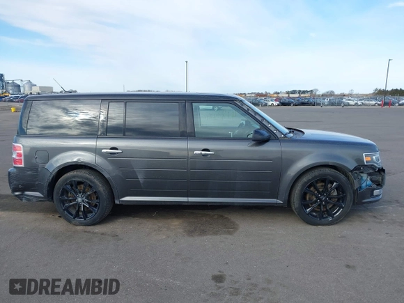 2018 Ford Flex Limited EcoBoost with VIN 2FMHK6DT1JBA15025, listed as a IAAI auction lot 41824515 with 108,883 mi miles. Bid and sale history available at carsss.com. Image 13.