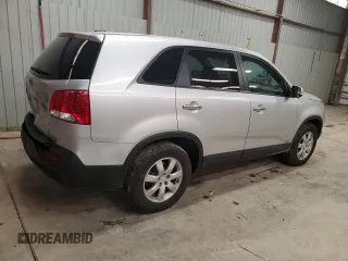 2011 Kia Sorento LX with VIN 5XYKTCA12BG187487, listed as a Copart auction lot 49736745 with 100,662 mi miles and Salvage Title. Bid and sale history available at DreamBid. Image 3.