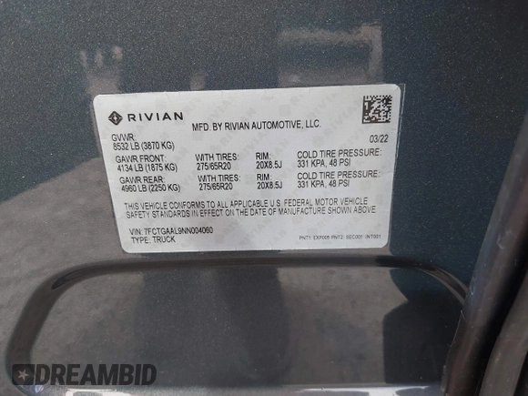 2022 Rivian R1T Launch Edition with VIN 7FCTGAAL9NN004060, listed as a IAAI auction lot 41637884 with 40,268 mi miles. Bid and sale history available at carsss.com. Image 9.