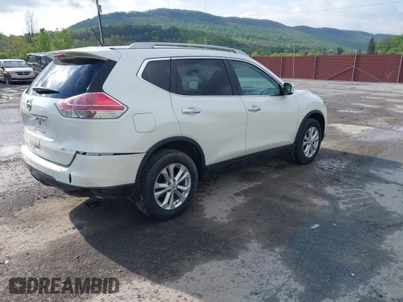 2015 Nissan Rogue SL with VIN 5N1AT2MV5FC897008, listed as a IAAI auction lot 42144349 with 101,155 mi miles and . Bid and sale history available at DreamBid. Image 4.