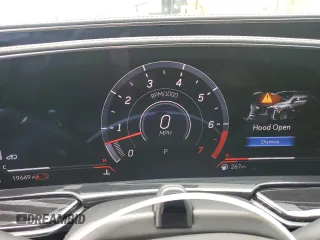2023 Cadillac Escalade ESV AWD V-Series z VIN 1GYS4SK93PR229583, wystawiony jako Copart lot #57963475 z przebiegiem 19 649 mil mil oraz Szkody całkowita. Historia ofert i sprzedaży dostępna na DreamBid. Obrazek 9.