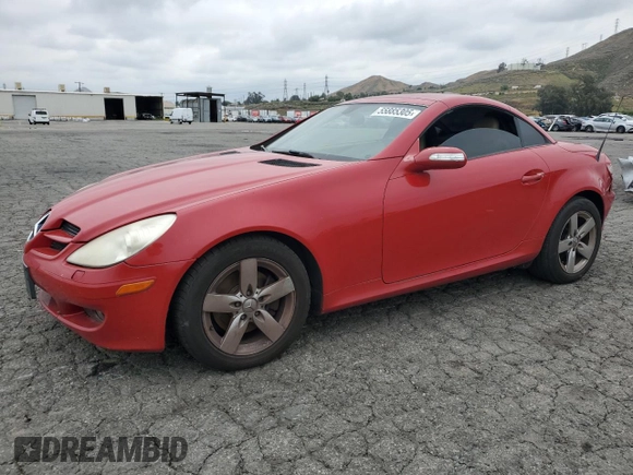 2007 Mercedes-Benz SLK 280 with VIN WDBWK54F17F147708, listed as a Copart auction lot 55885305 with 164,934 mi miles and Clean Title. Bid and sale history available at DreamBid. Image 1.