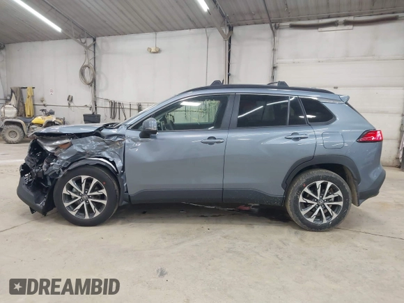 2024 Toyota Corolla Cross XLE with VIN 7MUDAABG4RV119068, listed as a IAAI auction lot 42600620 with 3,817 mi miles and . Bid and sale history available at DreamBid. Image 14.