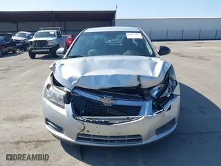 2014 Chevrolet Cruze LS with VIN 1G1PA5SG6E7412949, listed as a IAAI auction lot 41634532 with 109,195 mi miles. Bid and sale history available at carsss.com. Image 12.