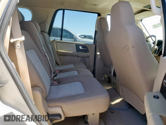 2005 Ford Expedition Special Service with VIN 1FMPU15545LA85990, listed as a Copart auction lot 48691405 with 293,357 mi miles and Salvage Title. Bid and sale history available at carsss.com. Image 10.