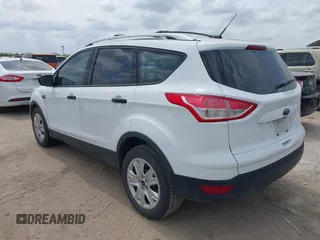 2016 Ford Escape S with VIN 1FMCU0F71GUB58156, listed as a IAAI auction lot 42050645 with 129,299 mi miles. Bid and sale history available at carsss.com. Image 3.