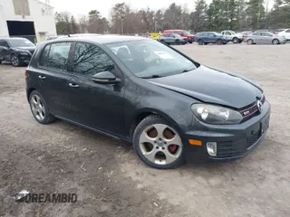 2010 Volkswagen GTI with VIN WVWGD7AJ4AW198633, listed as a IAAI auction lot 41996458 with 123,952 mi miles and . Bid and sale history available at DreamBid. Image 1.