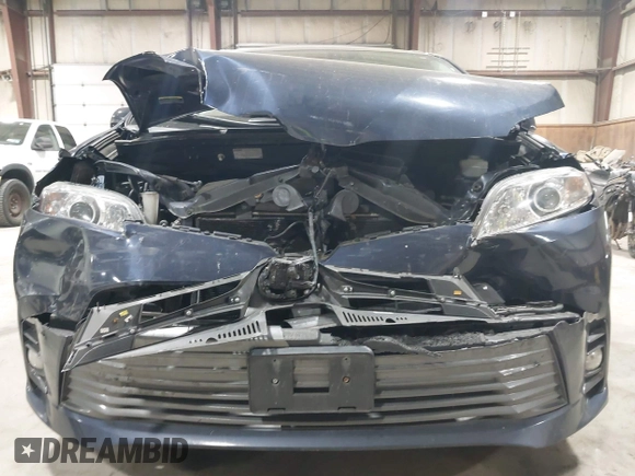 2018 Toyota Sienna XLE Auto Access Seat с VIN 5TDYZ3DC0JS943986, выставлен на аукционе IAAI как лот 42127483 с пробегом 71 515 миль миль и . История ставок и продаж доступна на DreamBid. Изображение 6.