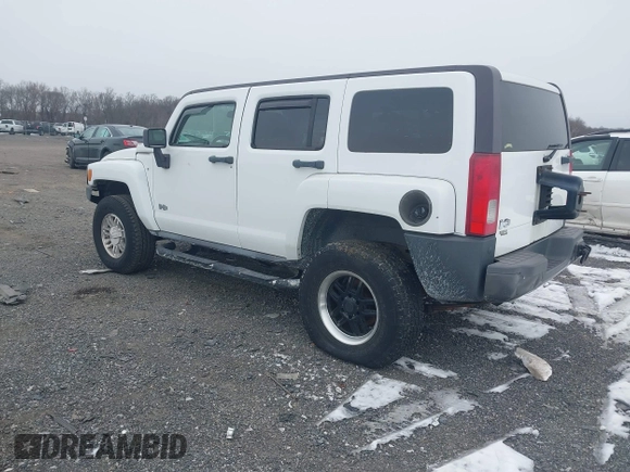 2007 Hummer H3 SUV with VIN 5GTDN13EX78221187, listed as a IAAI auction lot 41360574 with 141,468 mi miles and . Bid and sale history available at DreamBid. Image 3.
