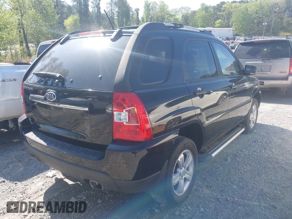 2010 Kia Sportage LX with VIN KNDKG3A47A7701814, listed as a IAAI auction lot 41991983 with 59,584 mi miles and . Bid and sale history available at carsss.com. Image 4.