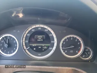 2013 Mercedes-Benz E 350 Luxury with VIN WDDHF8JB6DA661022, listed as a Copart auction lot 52030585 with 165,279 mi miles and Salvage Title. Bid and sale history available at DreamBid. Image 9.