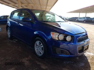 2014 Chevrolet Sonic LT with VIN 1G1JC6SB7E4195231, listed as a IAAI auction lot 41951099 with 133,300 mi miles. Bid and sale history available at carsss.com. Image 1.