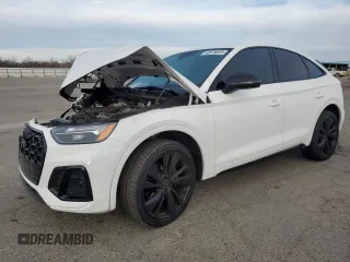 2023 Audi SQ5 Sportback Premium Plus z VIN WA124AFY1P2038636, wystawiony jako Copart lot #43578025 z przebiegiem 27 257 mil mil oraz Szkoda całkowita • Salvage title. Historia ofert i sprzedaży dostępna na DreamBid. Obrazek 1.