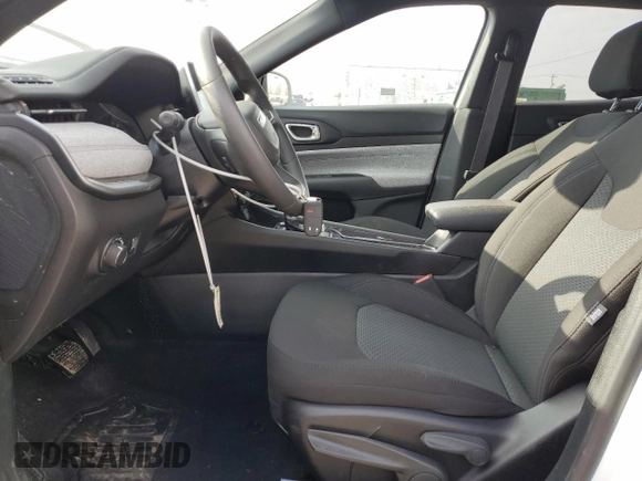 2025 Jeep Compass Sport with VIN 3C4NJDAN0ST519379, listed as a Copart auction lot 52678105 with 1,923 mi miles and Clean title. Bid and sale history available at DreamBid. Image 7.