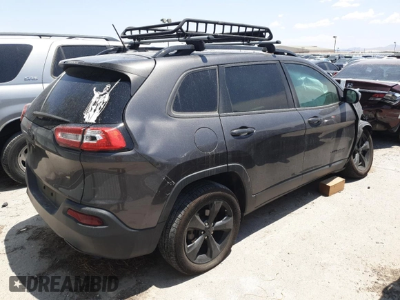 2018 Jeep Cherokee Latitude with VIN 1C4PJLCB9JD595676, listed as a Copart auction lot 54089255 with 103,033 mi miles and Salvage title. Bid and sale history available at DreamBid. Image 3.