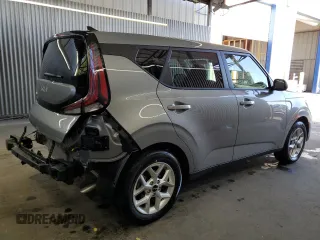 2025 Kia Soul LX with VIN KNDJ23AU9S7935271, listed as a Copart auction lot 54365535 with 4,851 mi miles and Clean Title. Bid and sale history available at DreamBid. Image 3.