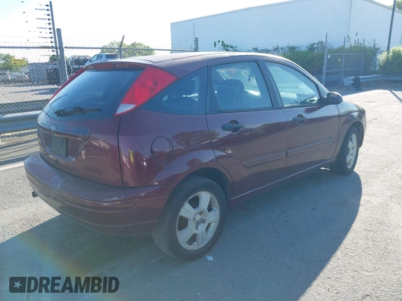 2007 Ford Focus S with VIN 1FAHP37N67W198470, listed as a IAAI auction lot 41990511 with 191,107 mi miles and . Bid and sale history available at carsss.com. Image 4.