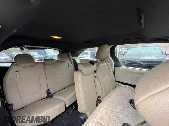 2021 Toyota Sienna XLE with VIN 5TDYRKECXMS068784, listed as a Copart auction lot 52666455 with 215,072 mi miles and Clean Title. Bid and sale history available at carsss.com. Image 7.