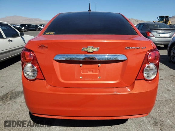 2012 Chevrolet Sonic LT z VIN 1G1JD5SH4C4144200, wystawiony jako Copart lot #48829645 z przebiegiem 66 131 mil mil oraz Szkoda całkowita • Salvage title. Historia ofert i sprzedaży dostępna na DreamBid. Obrazek 6.