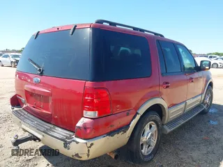 2005 Ford Expedition Eddie Bauer with VIN 1FMFU18565LA10053, listed as a IAAI auction lot 42143070 with 211,289 mi miles and . Bid and sale history available at DreamBid. Image 4.