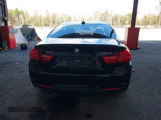 2015 BMW 4 Series 435i xDrive z VIN WBA3R5C54FK371292, wystawiony jako IAAI lot #41802908 z przebiegiem 105 737 mil mil oraz . Historia ofert i sprzedaży dostępna na DreamBid. Obrazek 17.