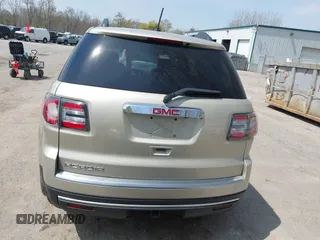 2015 GMC Acadia SLT z VIN 1GKKRSKD2FJ158888, wystawiony jako IAAI lot #42116752 z przebiegiem 156 778 mil mil oraz . Historia ofert i sprzedaży dostępna na DreamBid. Obrazek 16.