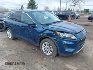 2020 Ford Escape SE z VIN 1FMCU9G64LUC50432, wystawiony jako IAAI lot #41908127 z przebiegiem 57 163 mil mil oraz . Historia ofert i sprzedaży dostępna na DreamBid. Obrazek 1.