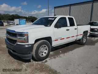 2019 Chevrolet Silverado 1500 LD Work Truck with VIN 2GCRCNEC3K1131428, listed as a Copart auction lot 73585114 with 136,536 mi miles and Clean Title. Bid and sale history available at carsss.com. Image 1.