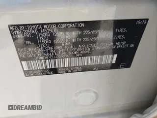 2018 Toyota RAV4 XLE с VIN JTMWFREV2JJ209236, выставлен на аукционе IAAI как лот 42290661 с пробегом 55 910 миль миль и . История ставок и продаж доступна на DreamBid. Изображение 9.
