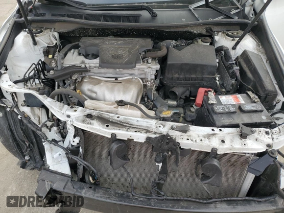 2015 Toyota Camry XLE with VIN 4T4BF1FK2FR474122, listed as a Copart auction lot 46443185 with 48,560 mi miles and Salvage Title. Bid and sale history available at carsss.com. Image 12.