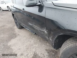 2015 BMW X5 xDrive35i with VIN 5UXKR0C54F0P00889, listed as a IAAI auction lot 42023099 with 196,387 mi miles. Bid and sale history available at carsss.com. Image 17.