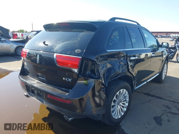 2013 Lincoln MKX with VIN 2LMDJ6JK9DBL15563, listed as a IAAI auction lot 42067838 with 38,411 mi miles. Bid and sale history available at carsss.com. Image 6.