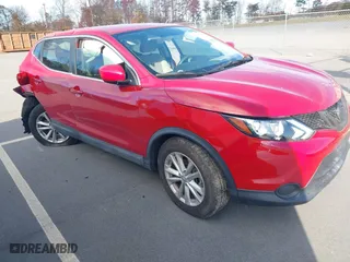 2017 Nissan Rogue Sport SV with VIN JN1BJ1CP3HW004561, listed as a IAAI auction lot 40934547 with 100,699 mi miles. Bid and sale history available at carsss.com. Image 1.