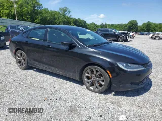 2015 Chrysler 200 S with VIN 1C3CCCBG9FN581496, listed as a Copart auction lot 56590645 with 164,672 mi miles and Clean Title. Bid and sale history available at DreamBid. Image 4.