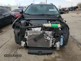 2019 Jeep Cherokee Latitude Plus with VIN 1C4PJLLBXKD339368, listed as a Copart auction lot 52421605 with 48,221 mi miles and Salvage Title. Bid and sale history available at carsss.com. Image 5.