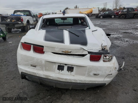 2011 Chevrolet Camaro 1LT with VIN 2G1FB1ED0B9197159, listed as a Copart auction lot 86854184 with 44,605 mi miles and Salvage Title. Bid and sale history available at carsss.com. Image 6.
