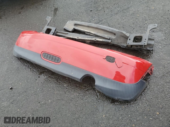 2009 MINI Hardtop with VIN WMWMF33509TU73771, listed as a Copart auction lot 51156025 with 119,622 mi miles and Salvage Title. Bid and sale history available at DreamBid. Image 12.