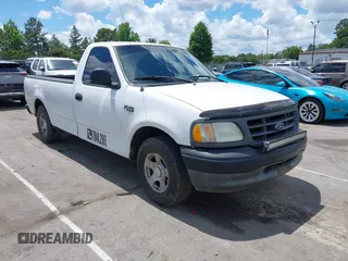 2003 Ford F-150 XL с VIN 2FTRF17233CA62072, выставлен на аукционе IAAI как лот 42263537 с пробегом 273 153 миль миль и . История ставок и продаж доступна на DreamBid. Изображение 1.