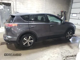 2018 Toyota RAV4 XLE z VIN 2T3WFREV9JW410228, wystawiony jako Copart lot #52987615 z przebiegiem 206 487 mil mil oraz Szkoda całkowita • Salvage title. Historia ofert i sprzedaży dostępna na DreamBid. Obrazek 3.