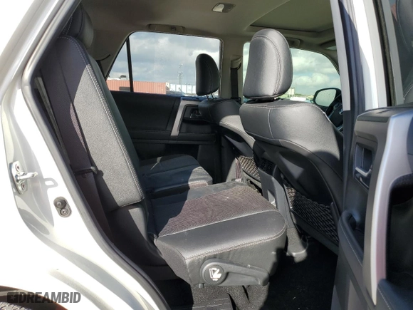 2023 Toyota 4Runner Limited with VIN JTEKU5JR8P6189989, listed as a Copart auction lot 45991545 with 1,500 mi miles and Salvage Title. Bid and sale history available at carsss.com. Image 10.